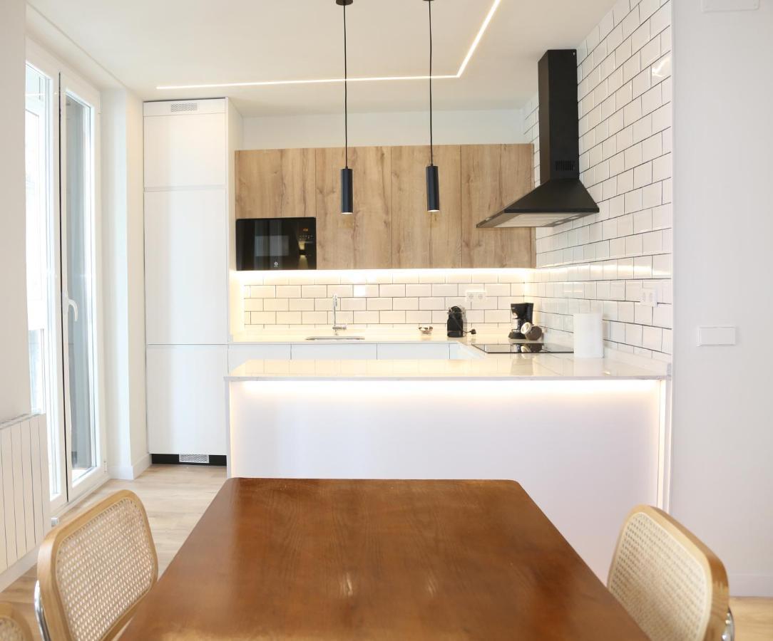 Piso Boutique Frente Al Casco Viejo De Bilbao Lejlighed Eksteriør billede
