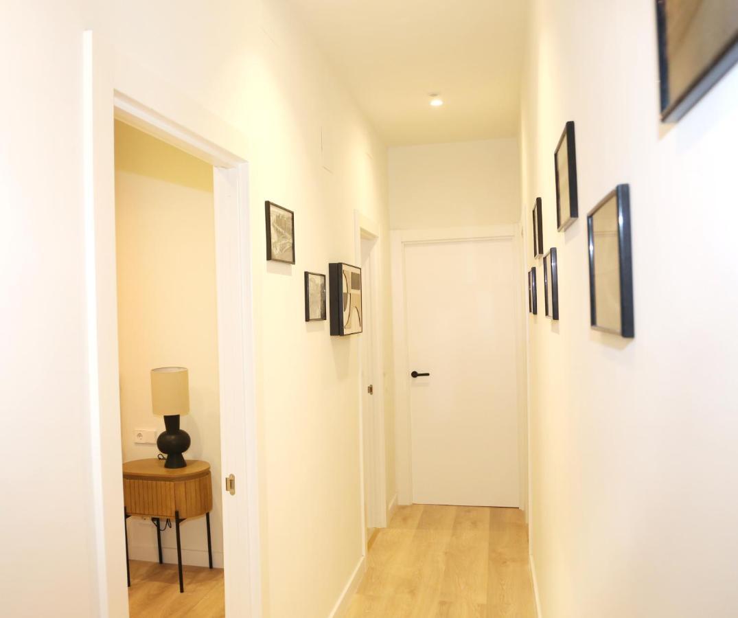Piso Boutique Frente Al Casco Viejo De Bilbao Lejlighed Eksteriør billede