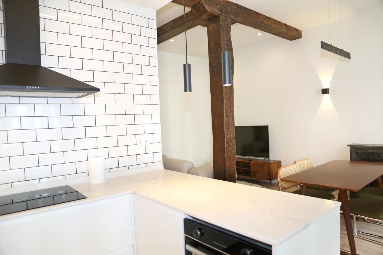 Piso Boutique Frente Al Casco Viejo De Bilbao Lejlighed Eksteriør billede